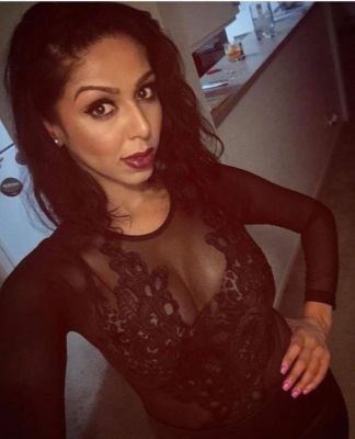 Top escorts in Doha: sexy Hi pr females in Qatar, +919 98 709 9349