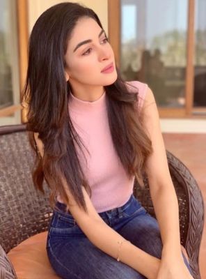 Book hooker Karen online on escorts directory SexoDoha.com