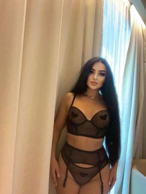 Any secret desires with a fetish escort Alexa: from QAR 1500/hr