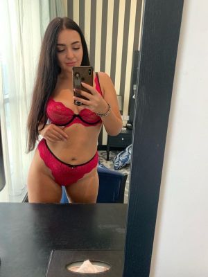 Book Alexa on Doha escort guide SexoDoha.com