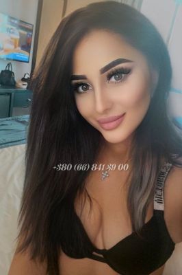 Call girl Tina — photos and reviews