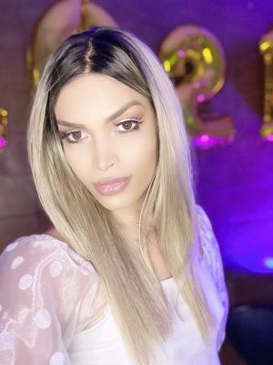 Doha female escort can suck for 2000