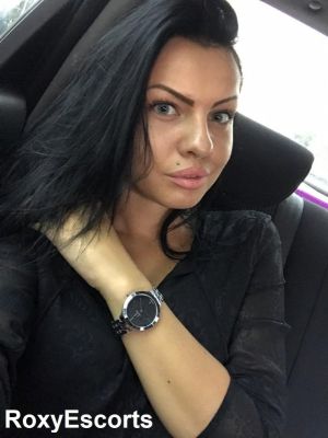 Book escort top class online, call +971 58 987 3775