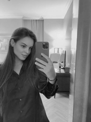 Meet teen escort in Qatar - 21 y.o. Krystal