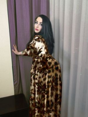 Latin escort Fernanda in Doha, QAR 1200 per hour