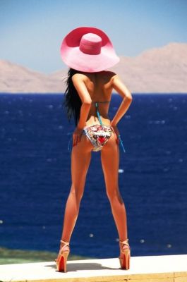 Independent massage escort in Qatar: Kelsey — professional service from QAR 1700