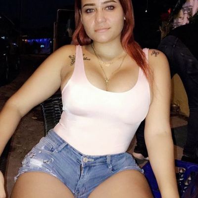 Female escort service from charming Sarah in Doha