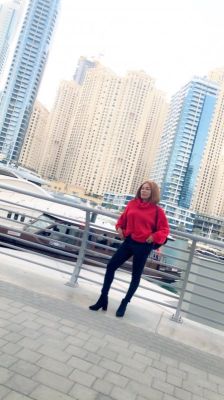 Indian escort Violet wants to meet tonight