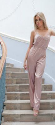 Vivian, 26 y.o., call girl rate QAR 1500/hr