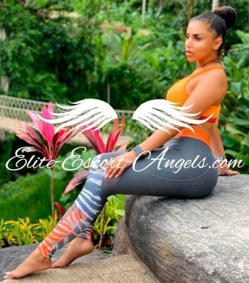 Need escort and babes? Geneva is ready for sex with you