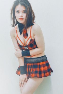 Cheap female escort for sex and OWO: from QAR 2000 