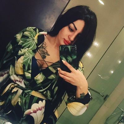 A call girl Gia in Doha for QAR 1700