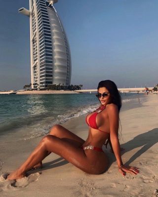 Doha call girl Montana available for booking 24 7