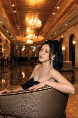 Sex dating with Qatar prostitute (QAR 1000 per hour)