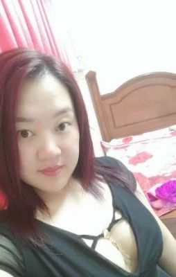 Qatar hooker Becky for sex for QAR 300