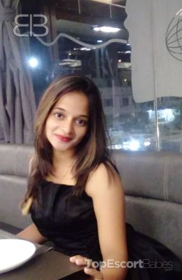 Date Doha escort — independent girl Ena Joshi from SexoDoha.com