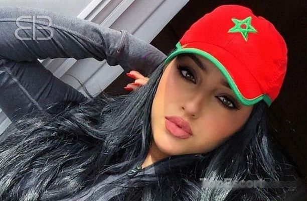 Busty escort in Doha: Halifa works 24 round the clock