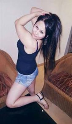 Cheap outcall prostitute in Qatar - 25 year-old Deepa can meet you 24 7