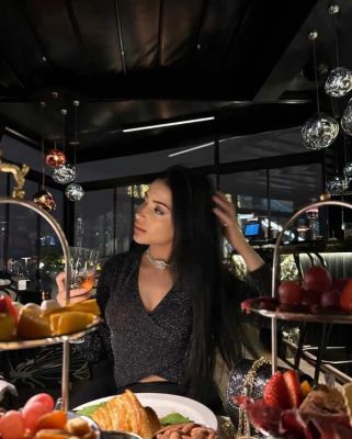 Book an escort in Doha for QAR 1000 per hour