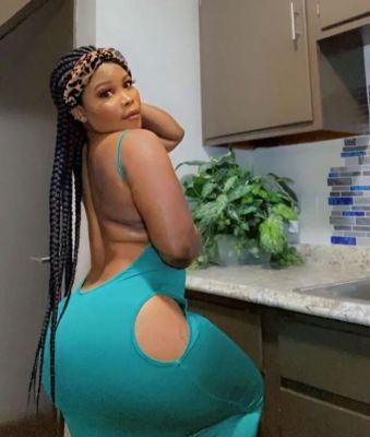 Sex dating with Qatar prostitute (QAR 300 per hour)