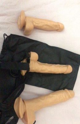 European escort does OWO, CIM, COM. Prices from QAR 1800/hr