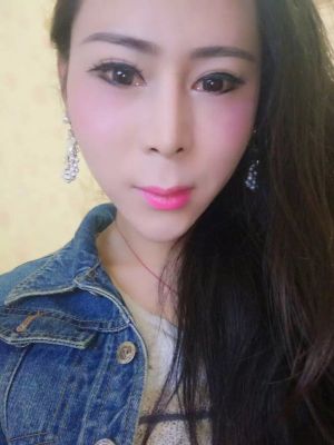 Local hooker is waiting for her clients on SexoDoha.com