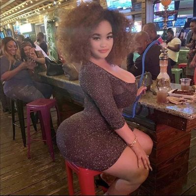 Discreet call girl service from Sweet Coco for QAR 1500