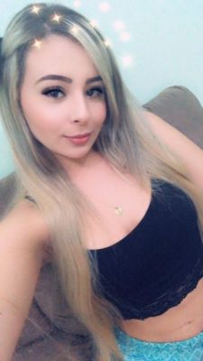  Latino Hottie escorts local men and tourists in Doha