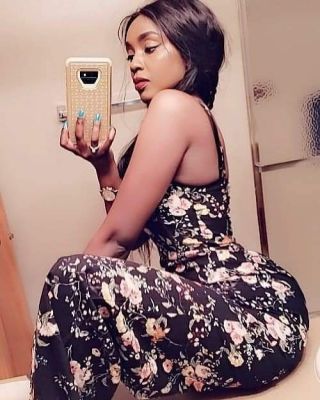 Nareen on escort service website SexoDoha.com