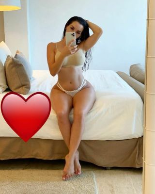 One of Doha best escorts available 24 7, see pics on SexoDoha.com