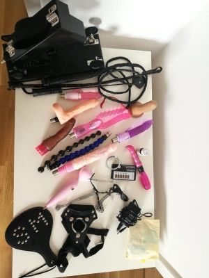 Cheap local escort in Qatar