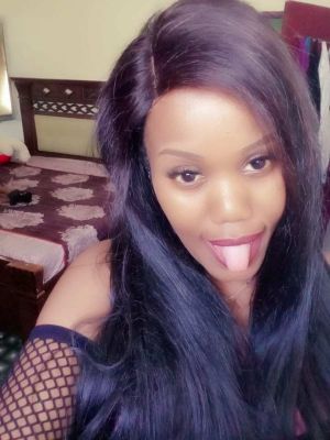 Discreet call girl service from Sandra for QAR 1500