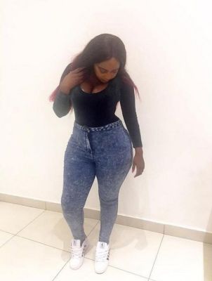 24 hour escort Harlie in Doha is waiting for a call