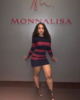 Call a girl Eva to enjoy professional blowjob for QAR 1000