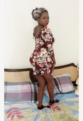 Cheap girl Shantel offers full service at a low price, from QAR 1000/hr