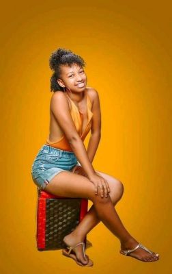 Sweet Doha black slut (weight: 59 kg, height 170 cm)