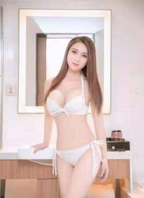 BDSM dating with a sexy mistress in Doha: Maya