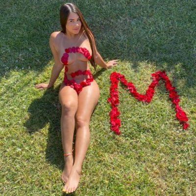 Cheap escort girl Sweet sees her clients in Doha