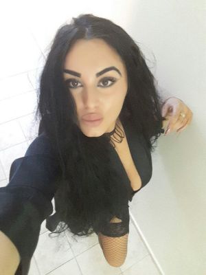 BDSM escort in Doha: Rania will punish you